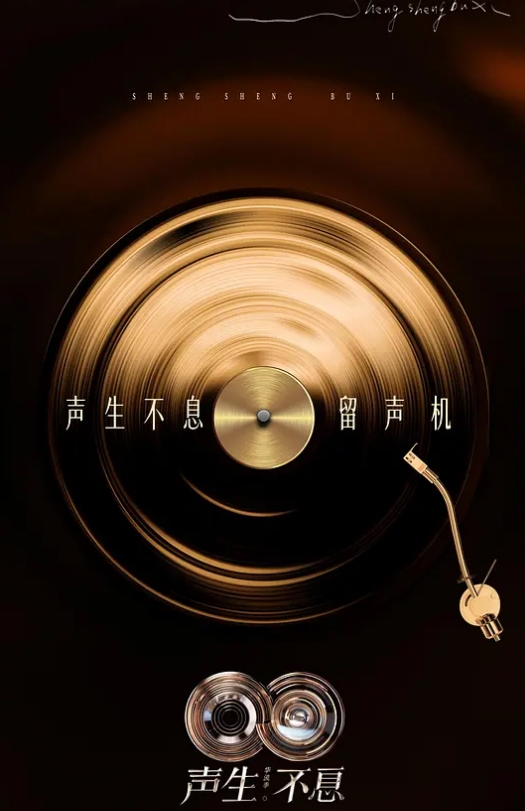 兄妹乱伦海角兄妹乱伦狂人热销新作_妹妹在阳台打电话强制按在地板上操_床上拽着头发深顶粉穴_无套爆射 - 私房KTV
